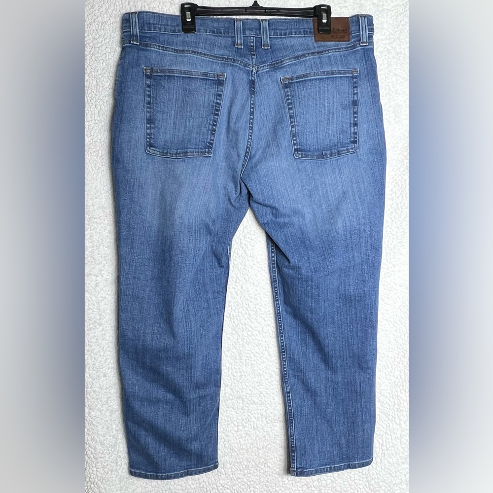 TWO LL Bean Jeans Mens 40x28 Blue BeanFlex Standard Fit Straight Leg Medium Wash - Picture 4 of 15